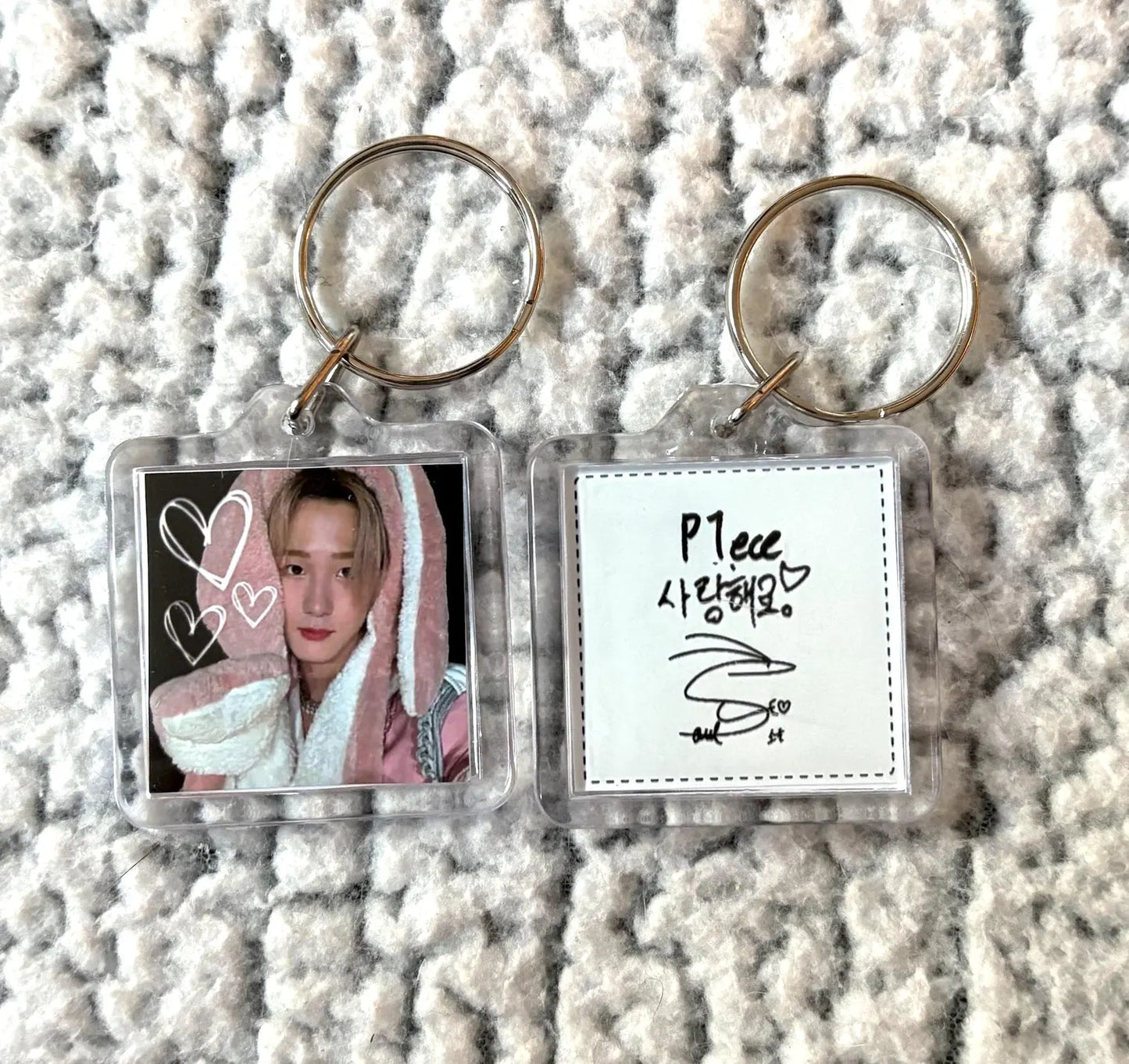 P1Harmony Member Photo and Handwriting Square Keychain