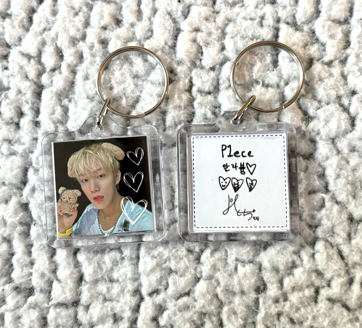 P1Harmony Member Photo and Handwriting Square Keychain