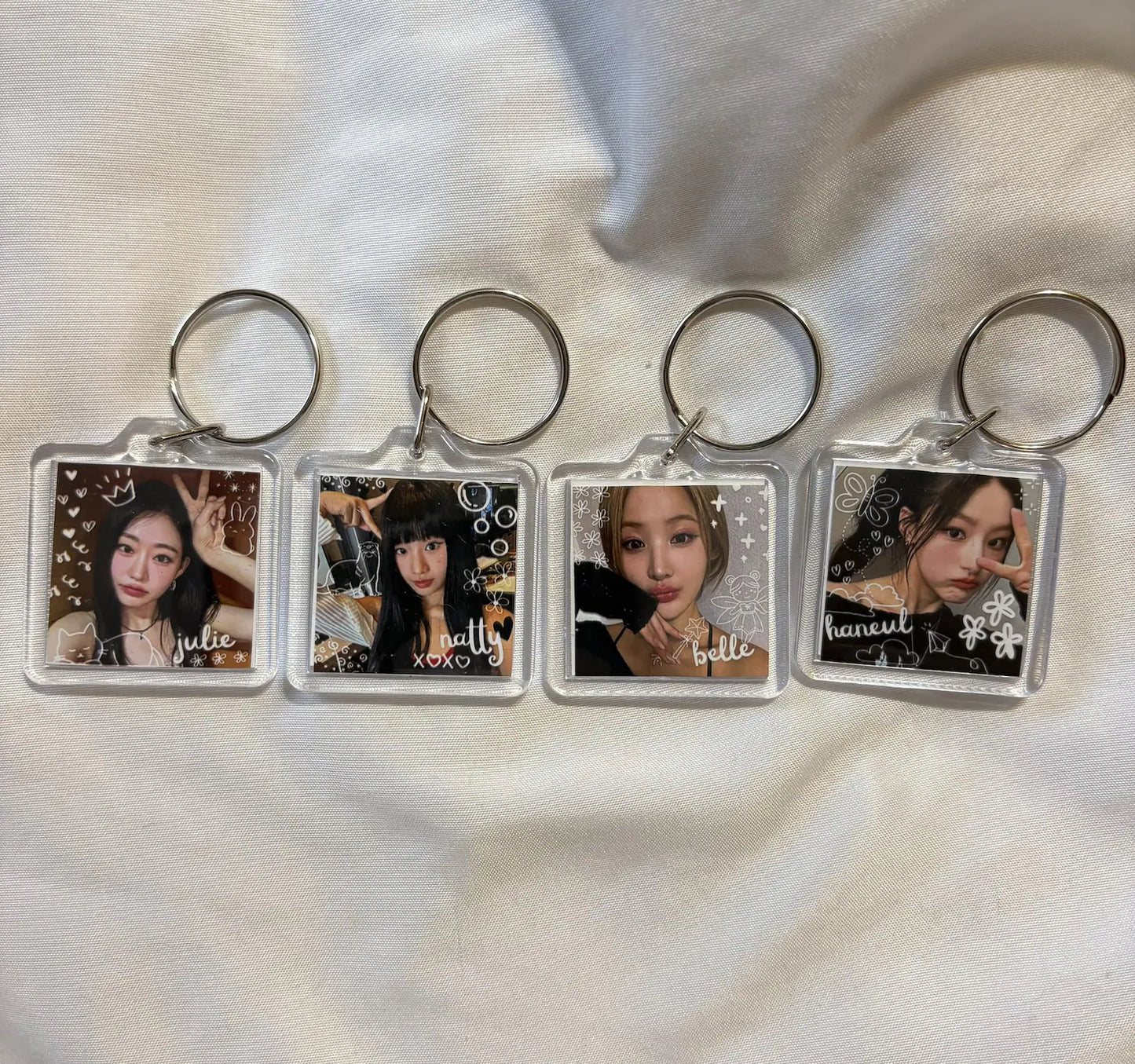 Kiss of Life Member Photo and Handwriting Square Keychain