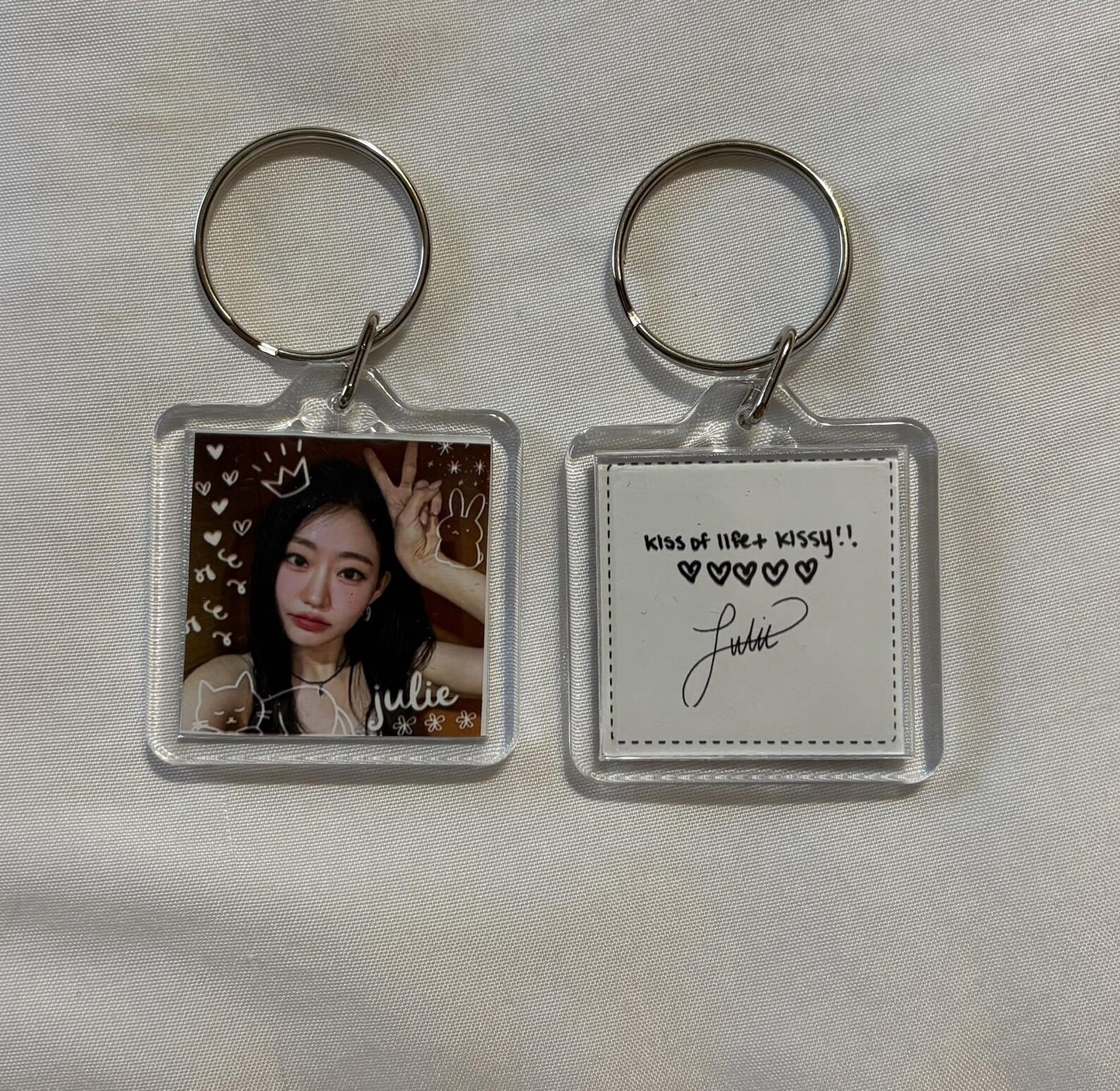 Kiss of Life Member Photo and Handwriting Square Keychain